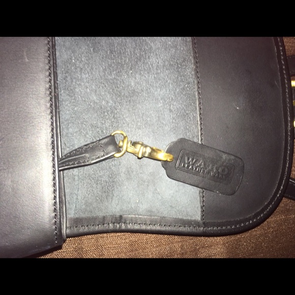 Leather backpack - Picture 6 of 7